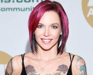 Anna Bell Peaks Wikipedia, Biography, Age, Family, Height